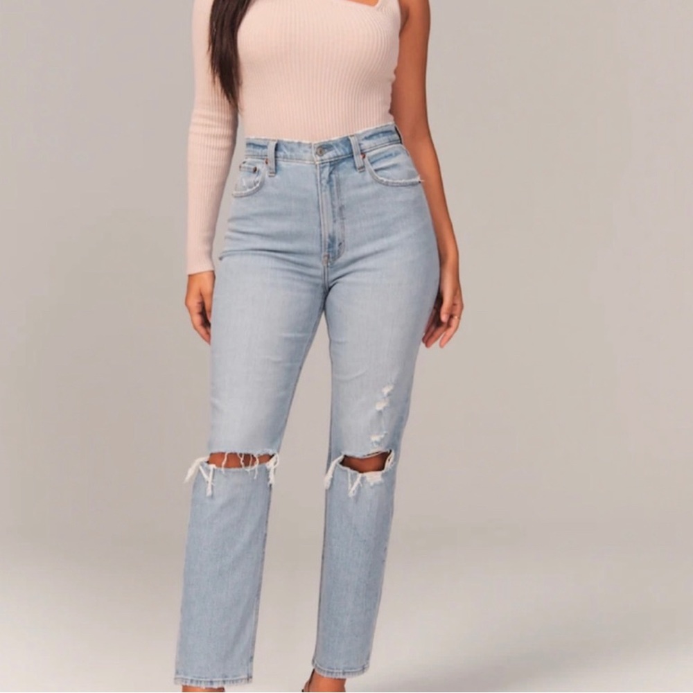 Abercrombie Curve Love Ultra High Rise Ankle Straight